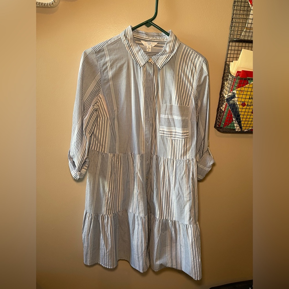 Time and Tru Blue and White Striped Tiered Button Shirt Dress